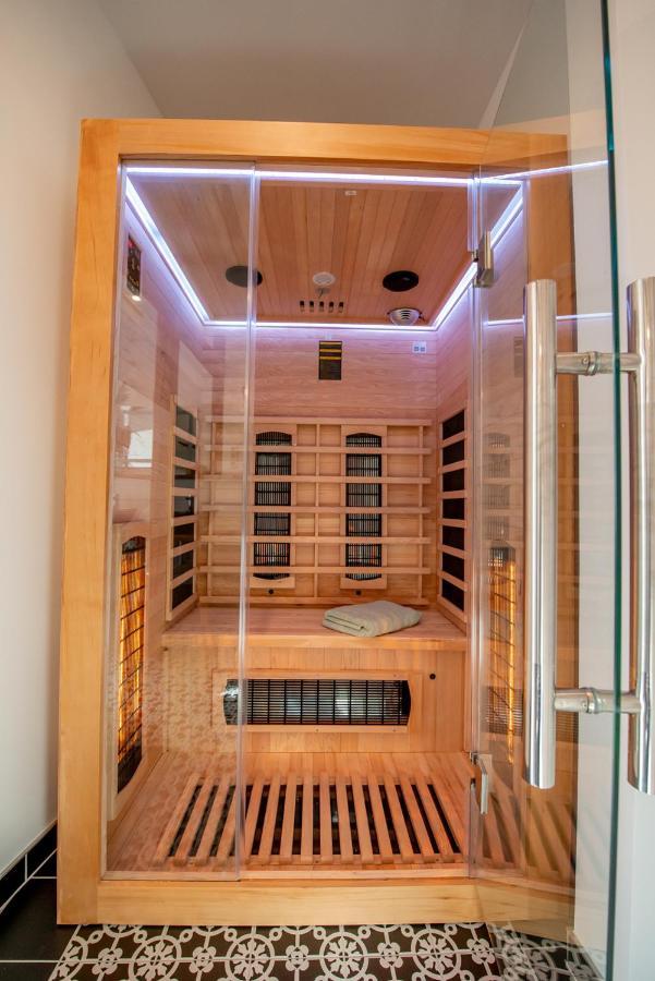 Apartment Kronprinz Zentral Mit Infrarot-Sauna إيزيناخ المظهر الخارجي الصورة